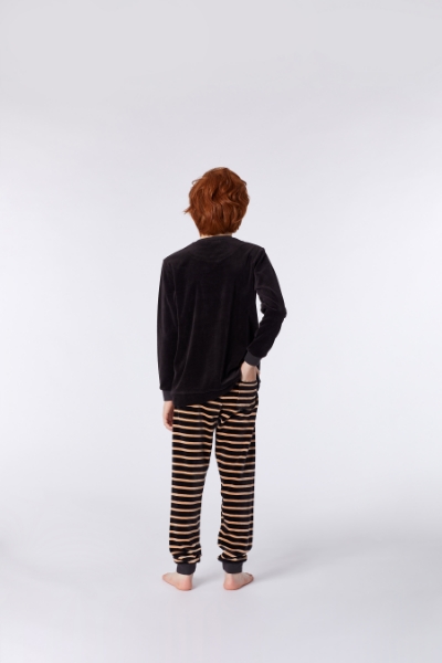 Resim 2-8 Yaş Kadife Erkek Çocuk Pijama-Qpı - 193-Kutup Ayısı Temalı Koyu Kahve